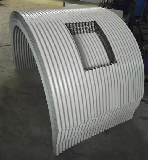 開閉式皮帶機(jī)輸送機(jī)防護(hù)罩